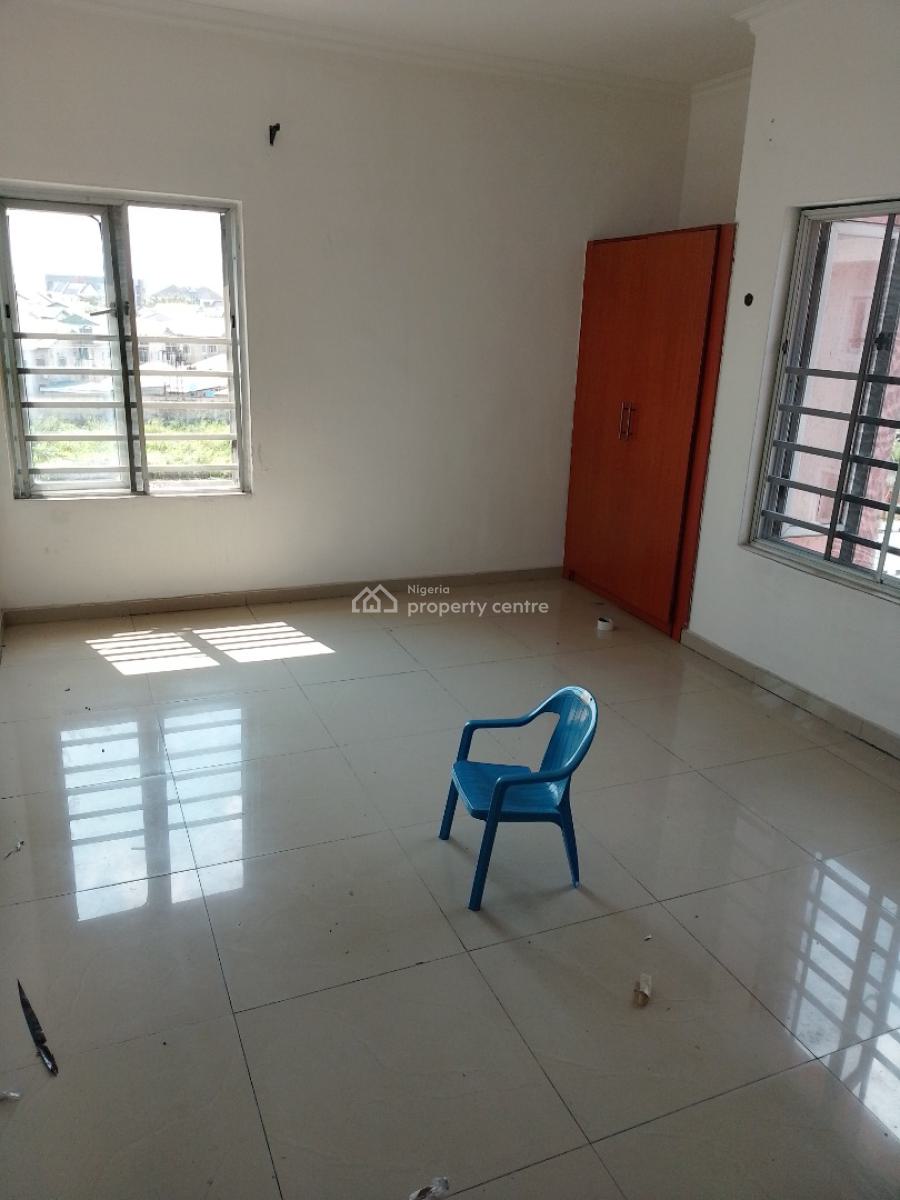 Standard and Partially Serviced 2 Bedroom Flat Upstairs with a Room Bq, Off Freedom Way, Lekki Phase 1, Lekki, Lagos, Flat / Apartment for Rent