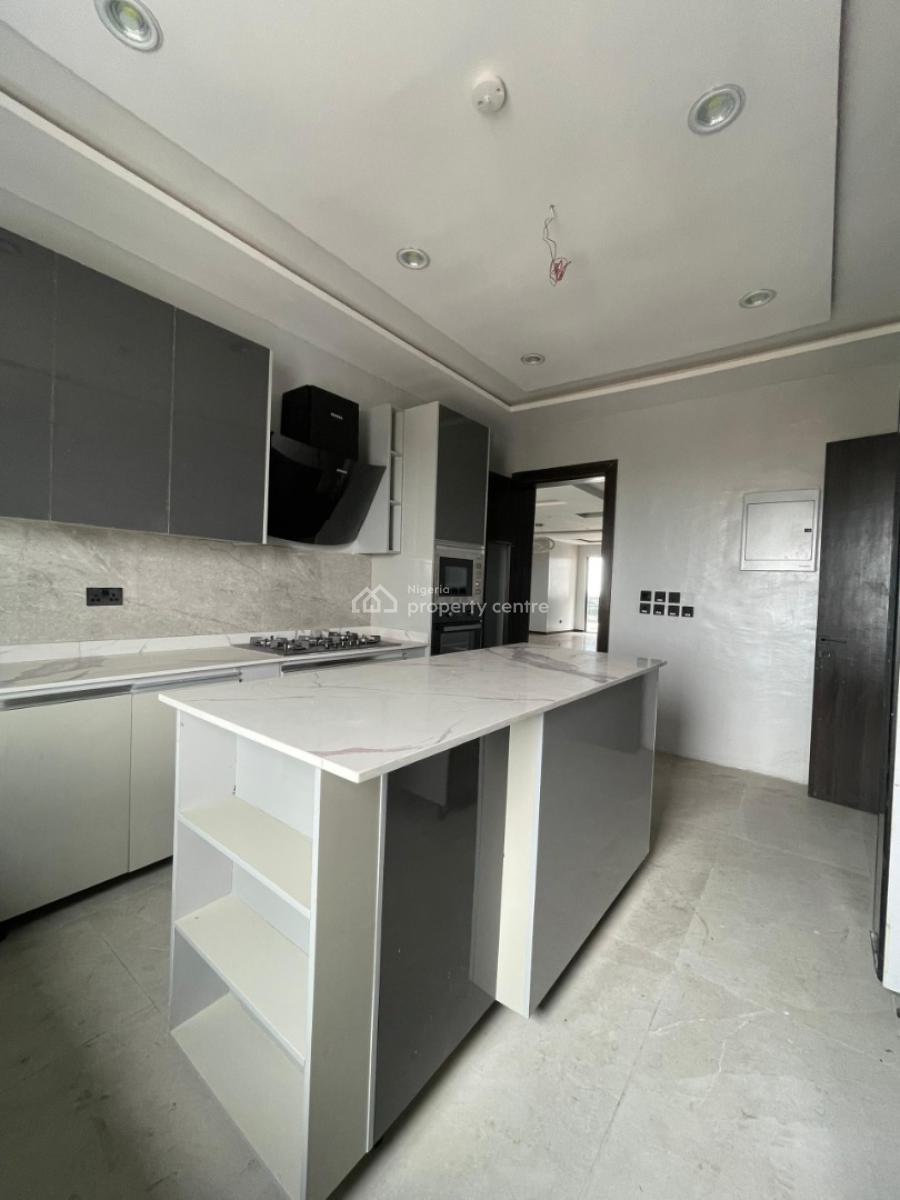 Exquisite 5 Bedroom Penthouse W/ Pool & Elevator in a Serene Location, Lekki Phase 1, Lekki, Lagos, House for Sale