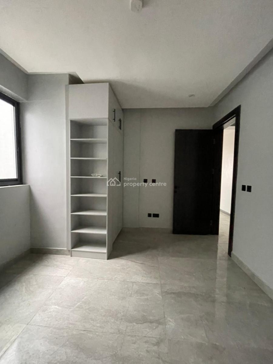 Exquisite 5 Bedroom Penthouse W/ Pool & Elevator in a Serene Location, Lekki Phase 1, Lekki, Lagos, House for Sale