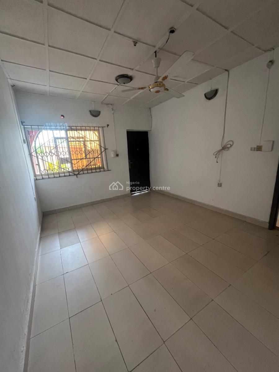 2 Bedroom Flat, Peace Land Estate, Ogombo, Ajah, Lagos, Flat / Apartment for Rent