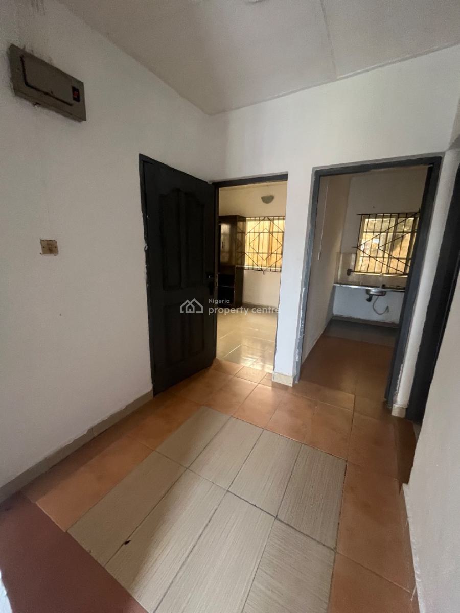 2 Bedroom Flat, Peace Land Estate, Ogombo, Ajah, Lagos, Flat / Apartment for Rent