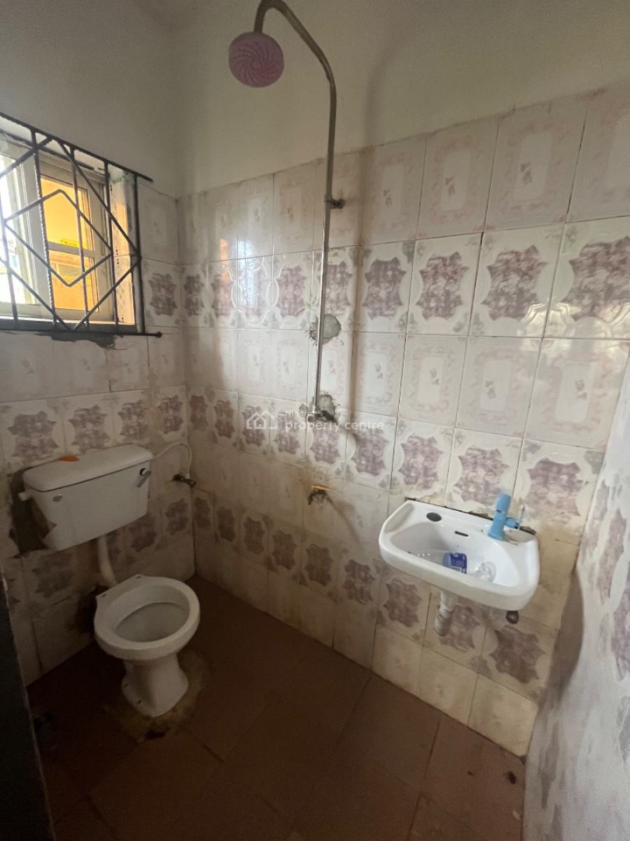 2 Bedroom Flat, Peace Land Estate, Ogombo, Ajah, Lagos, Flat / Apartment for Rent