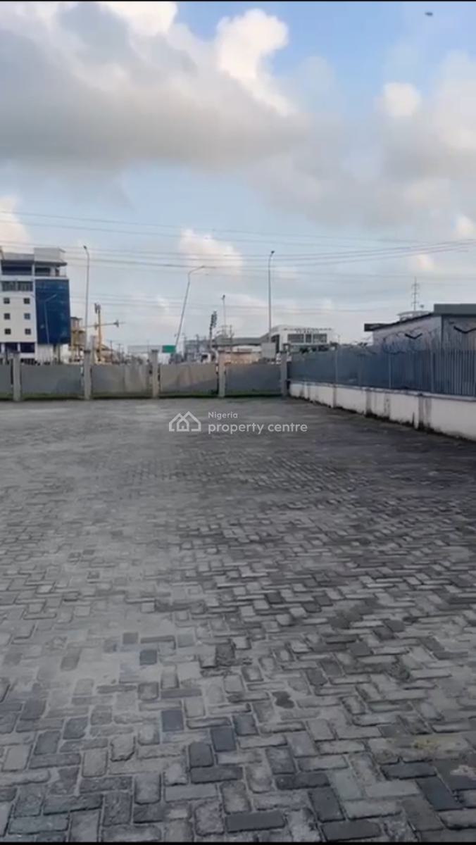 1300 Sqm of Bare Land Directly Facing The Express Road with C of O, Lekki Phase 1, Lekki, Lagos, Mixed-use Land for Sale