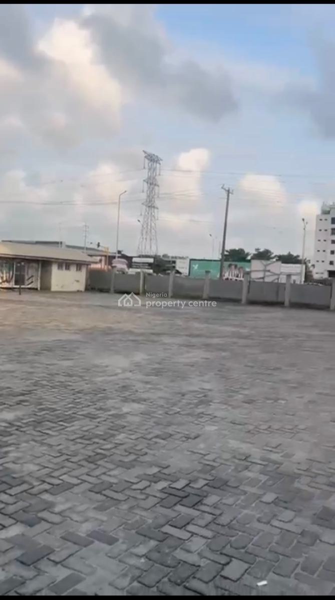 1300 Sqm of Bare Land Directly Facing The Express Road with C of O, Lekki Phase 1, Lekki, Lagos, Mixed-use Land for Sale