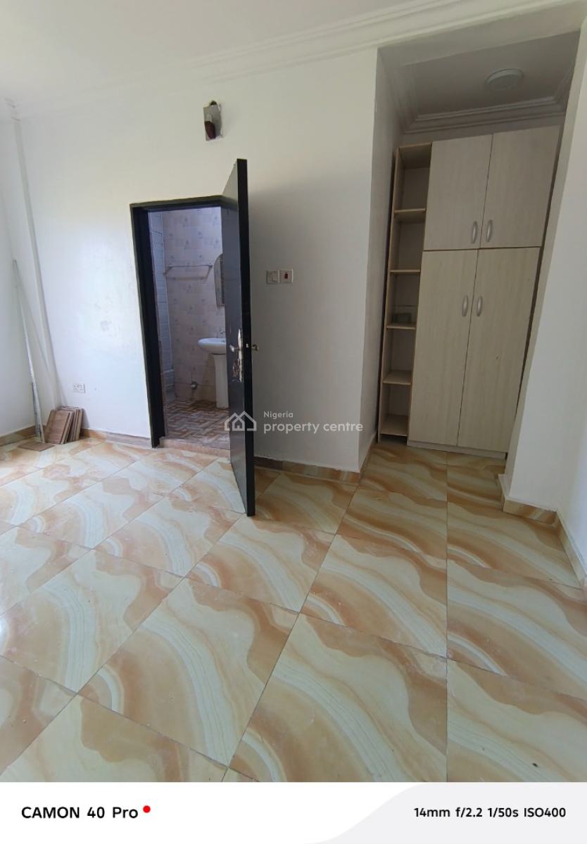 a Room Selfcon with Personal Kitchen in a Service Estate, Off Chevron Drive Rd, Lekki, Lagos, Self Contain (single Rooms) for Rent