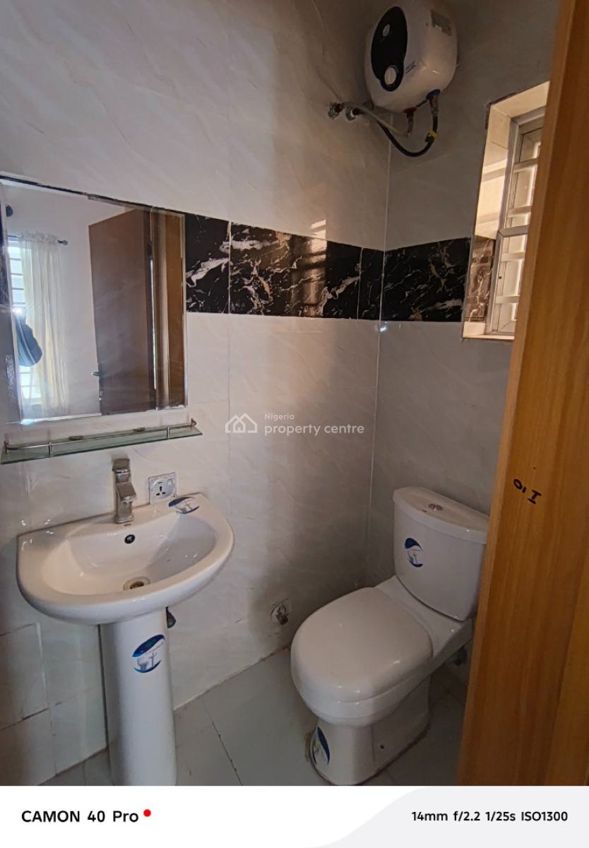 Furnished 5 Bedroom Detached Building, Off Akeem Dickson Street, Lekki Phase 1, Lekki, Lagos, Detached Duplex for Sale