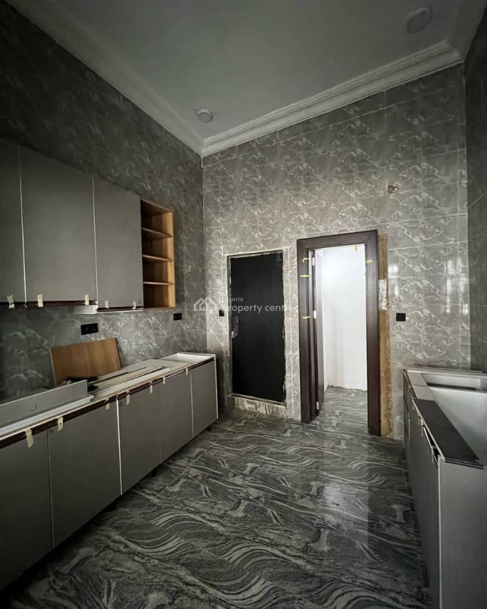 Newly Built 5 Bedroom Terrace Duplex with Bq, Guzape Main, Guzape District, Abuja, Terraced Duplex for Rent
