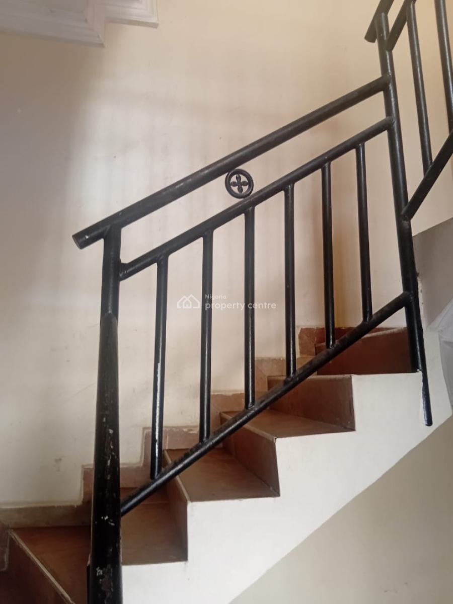 Well Renovated 3 Bedroom Apartment, Chevron, Lekki, Lagos, Flat / Apartment for Rent