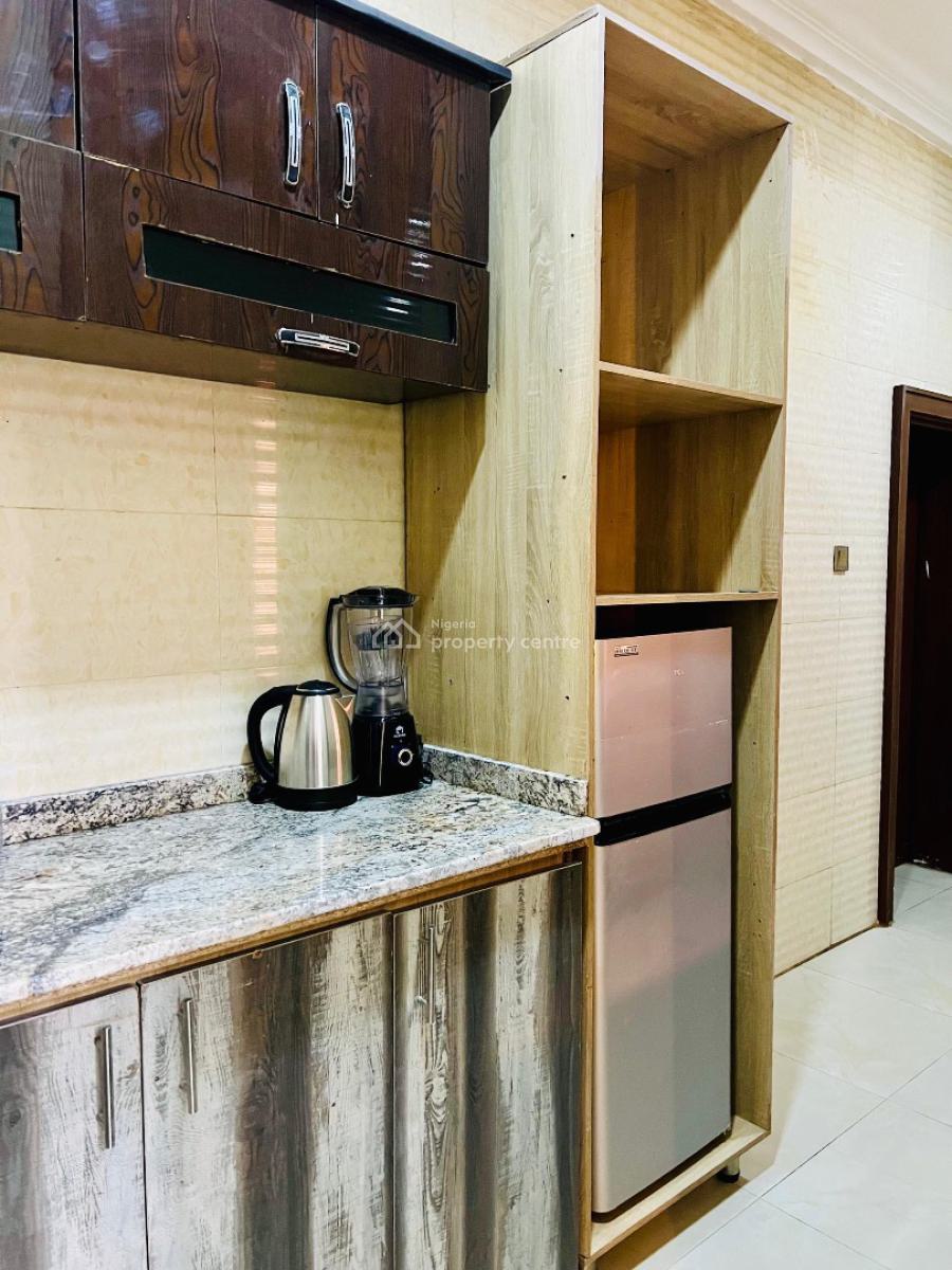 2 Bedroom Luxury Apartment, Averreose Arena, Jahi, Abuja, Flat / Apartment Short Let