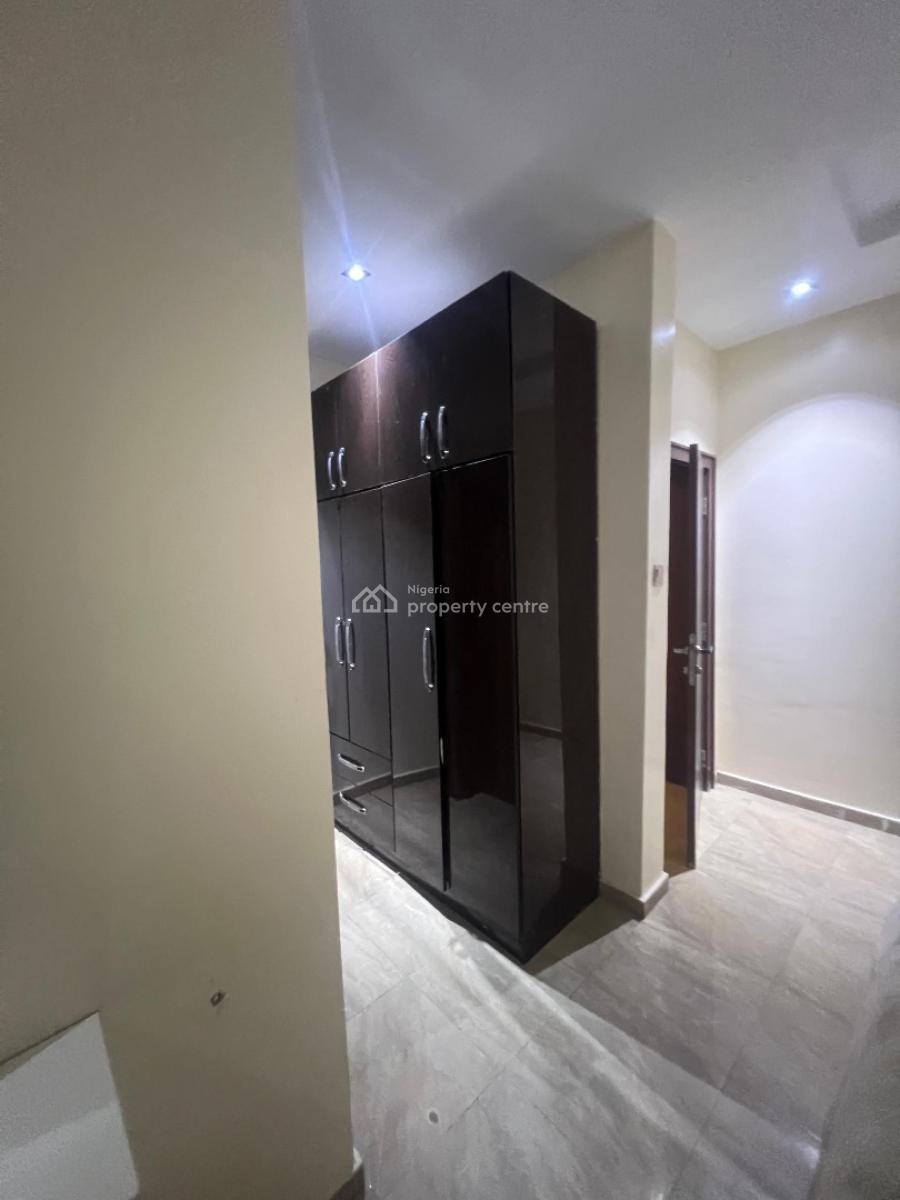 2 Bedroom Luxury Apartment, Averreose Arena, Jahi, Abuja, Flat / Apartment Short Let