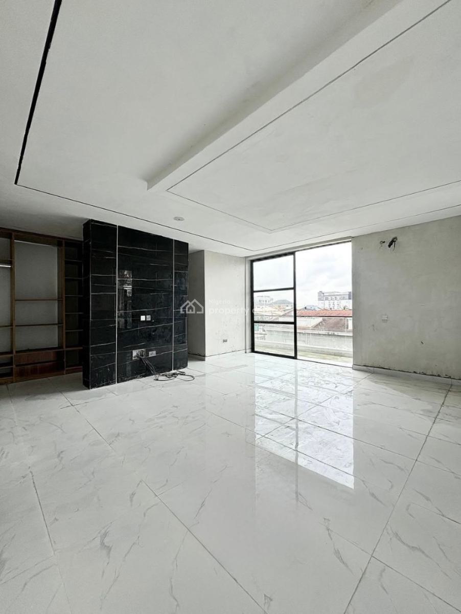 Amazing 5 Bedroom Duplex with a Pool and a Bq, Lekki Phase 1, Lekki, Lagos, House for Sale