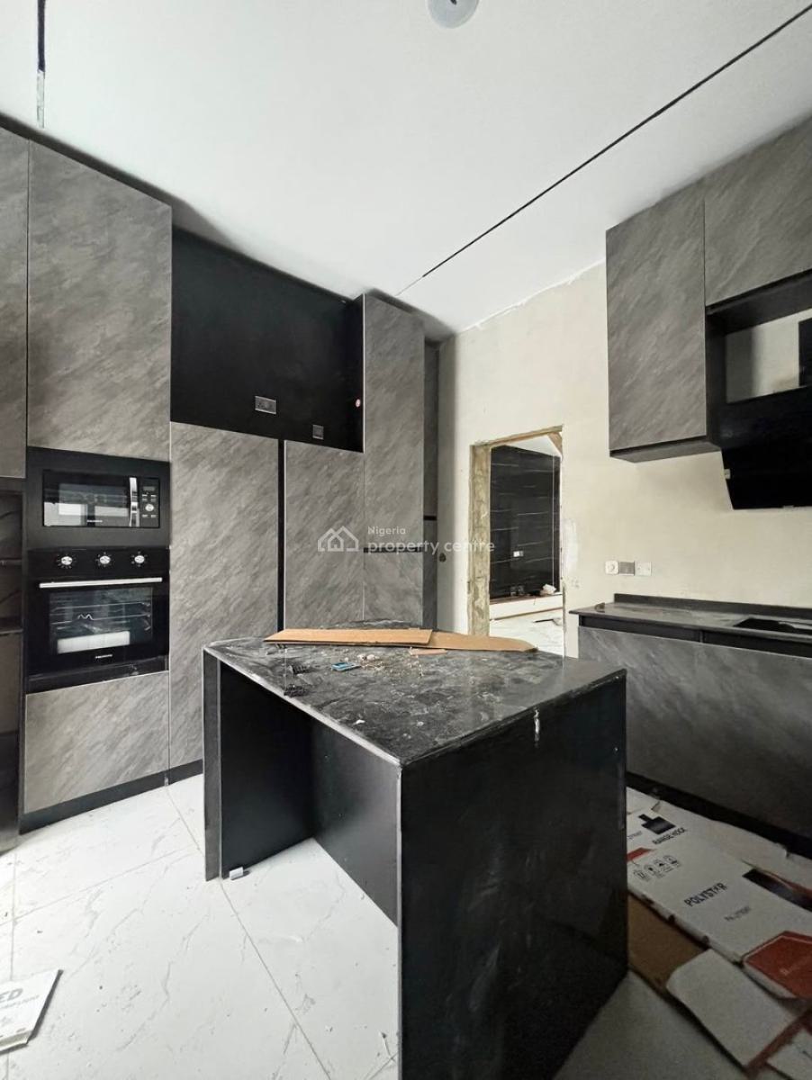 Amazing 5 Bedroom Duplex with a Pool and a Bq, Lekki Phase 1, Lekki, Lagos, House for Sale