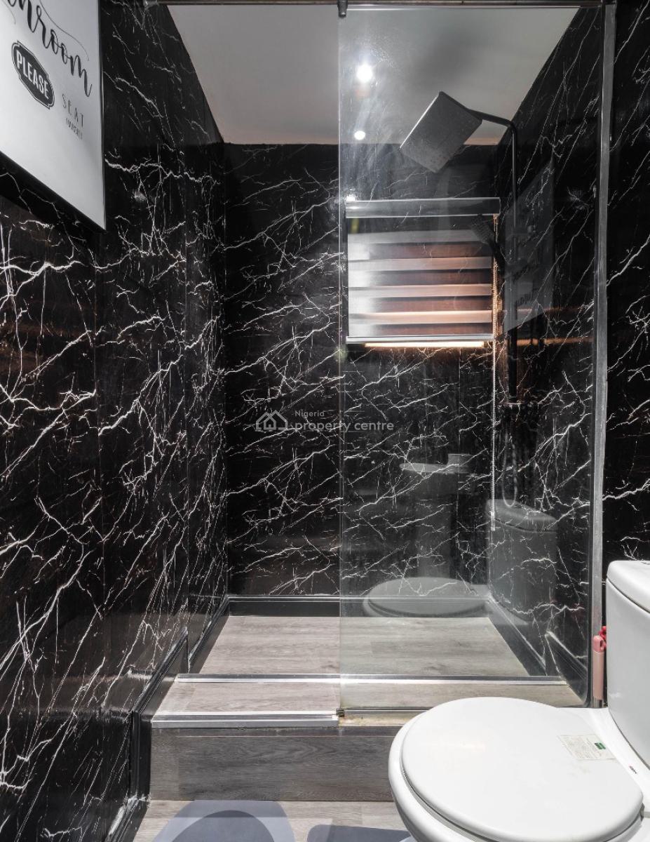 Your Luxury Escape Awaits -- The Champagne Suite, Victoria Island (vi), Lagos, Flat / Apartment Short Let