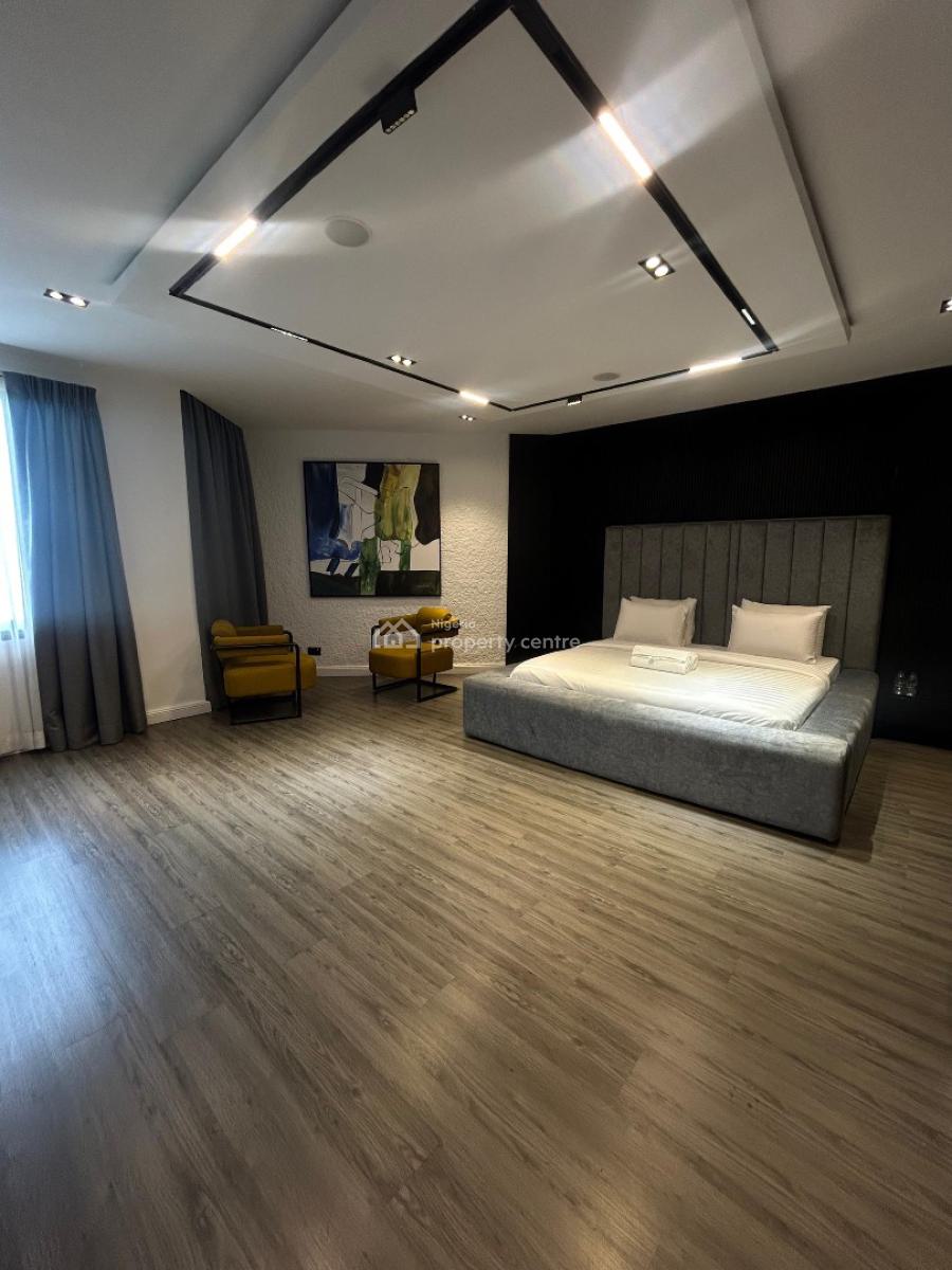 Papaya Spacious - 2 Bedrooms Apartment with Snooker Board  and Swimmin, Ikoyi, Lagos, Flat / Apartment Short Let