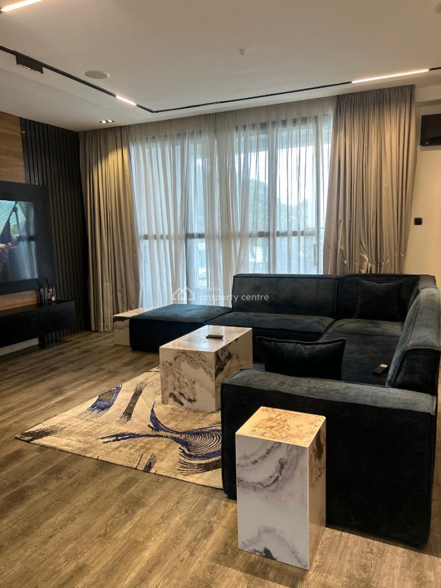 Papaya Spacious - 2 Bedrooms Apartment with Snooker Board  and Swimmin, Ikoyi, Lagos, Flat / Apartment Short Let