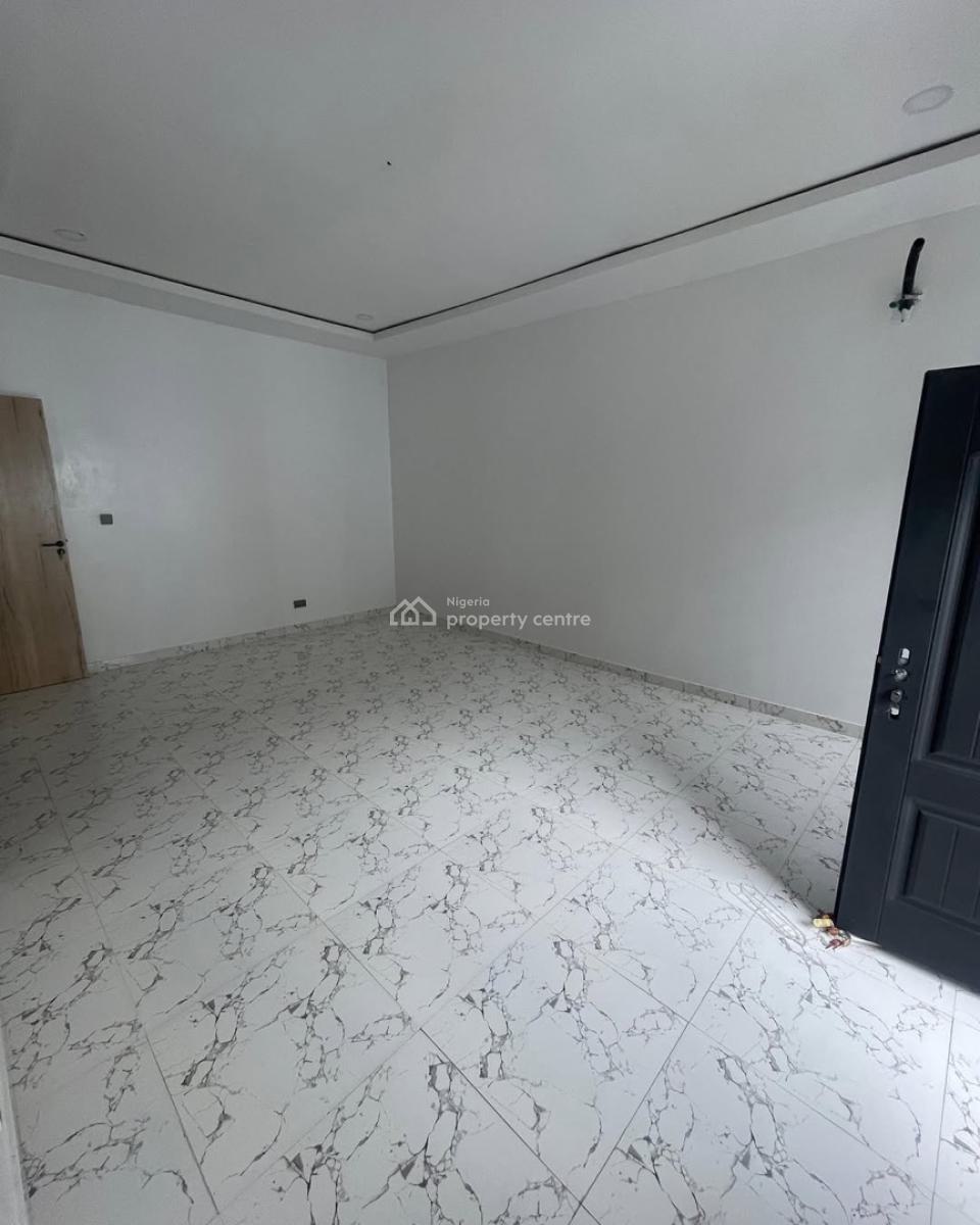 Luxury 3 Bedrooms Terrace, Ajah, Lagos, House for Sale