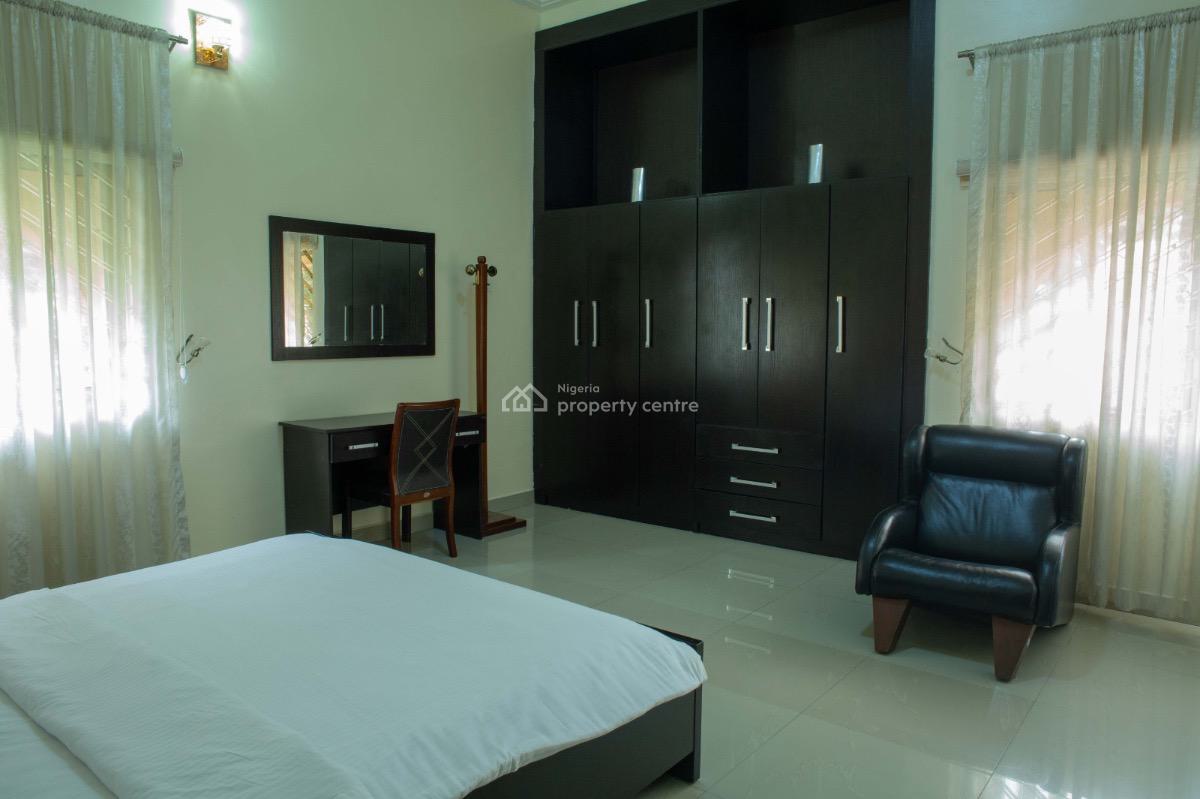 Spacious and Well Finished 1bedroom Apartment, Wuse 2, Abuja, Flat / Apartment Short Let