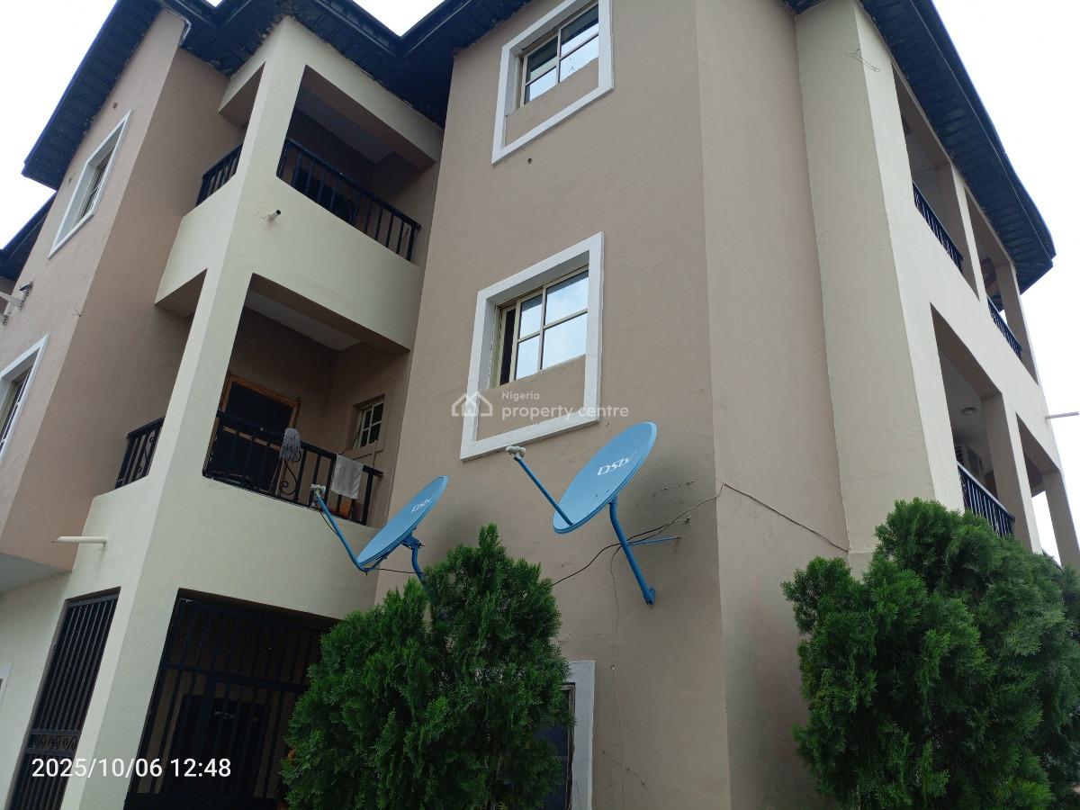 One Bedroom Self-contain with Inverter, Alaguntan, Off Mobil Road, Ilaje, Ajah, Lagos, Flat / Apartment Short Let