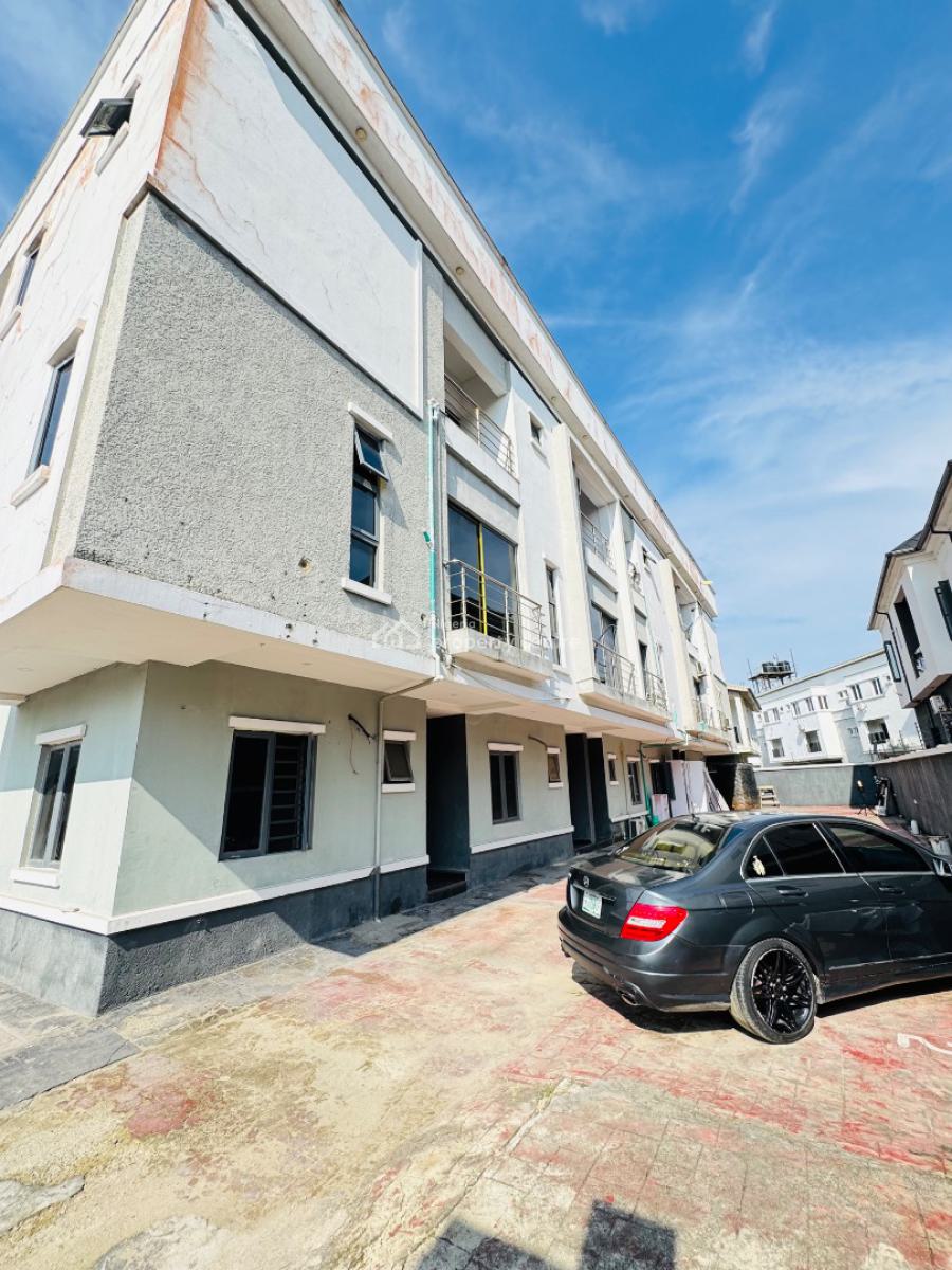 Spacious Single Room Available Orchid 1.4m Orchid Road, Orchid Road, Lekki, Lagos, Self Contain (single Rooms) for Rent