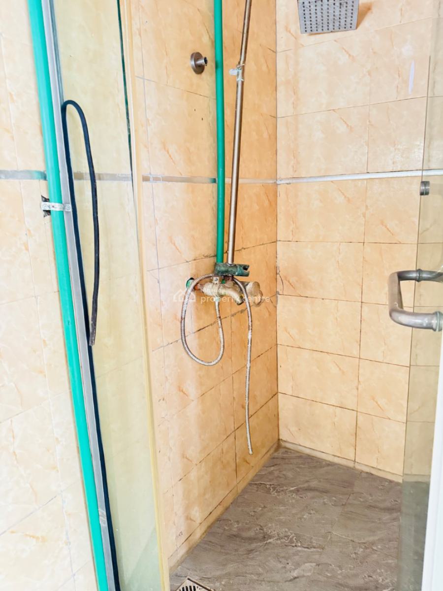 Spacious Single Room Available Orchid 1.4m Orchid Road, Orchid Road, Lekki, Lagos, Self Contain (single Rooms) for Rent