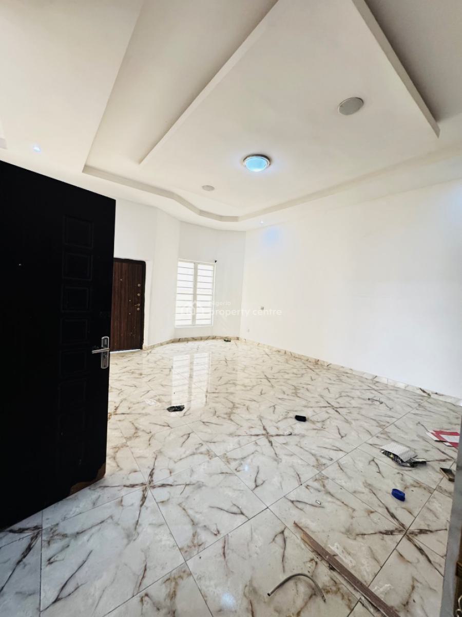 Massive and Spacious Master Bedroom Available 3.2m Orchid Road, Orchid Road, Lekki, Lagos, Self Contain (single Rooms) for Rent