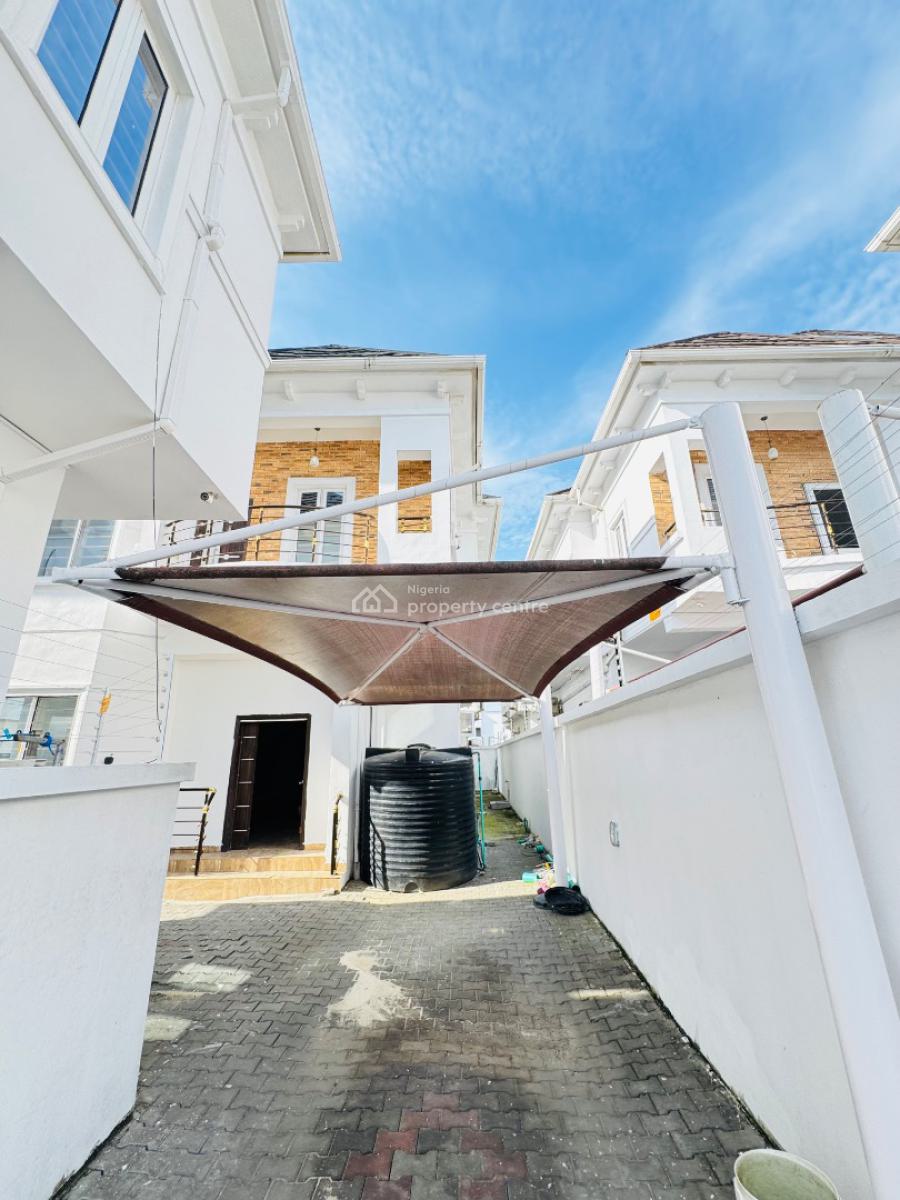 Spacious and Massive Parlor Space Now Available 3.2m, Orchid Road, Lekki, Lagos, Flat / Apartment for Rent