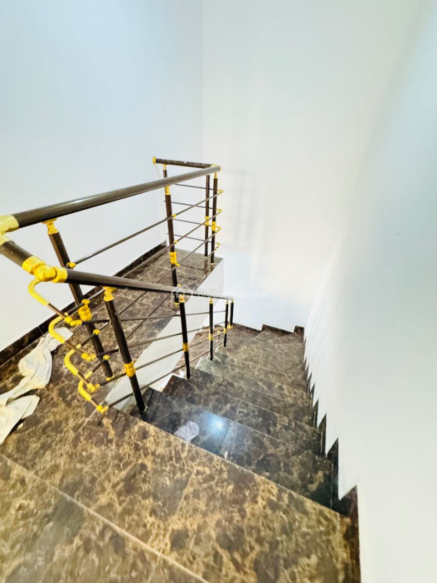 Spacious and Massive Parlor Space Now Available 3.2m, Orchid Road, Lekki, Lagos, Flat / Apartment for Rent