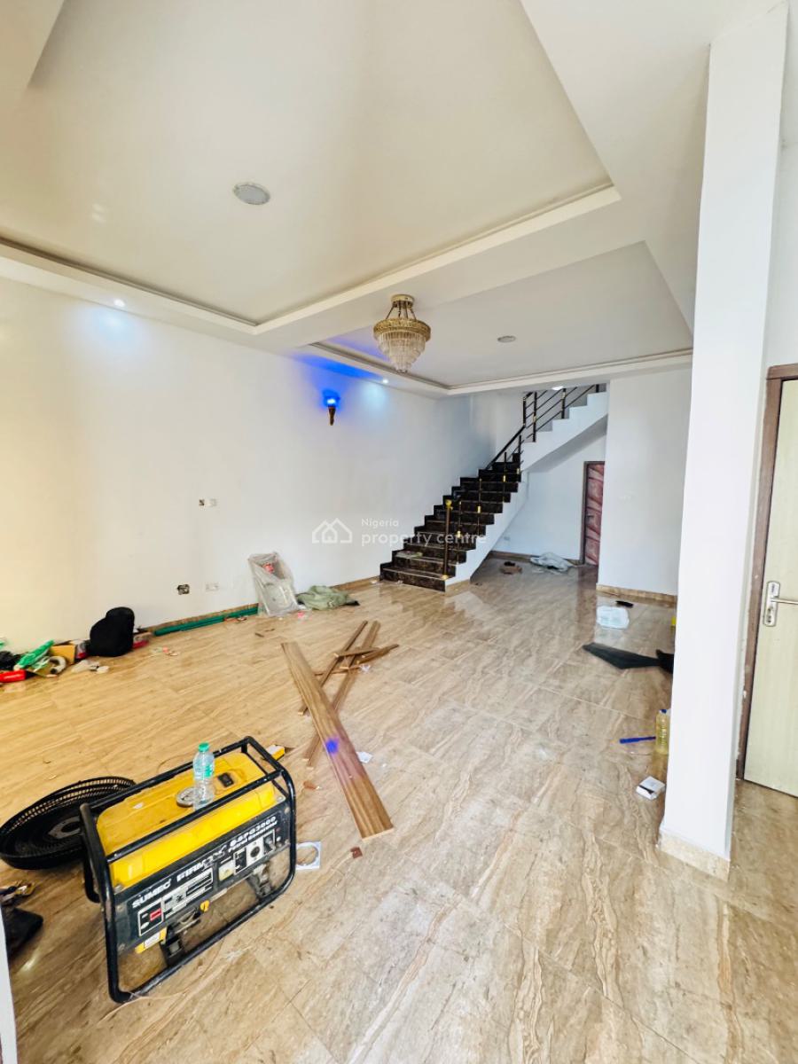Spacious and Massive Parlor Space Now Available 3.2m, Orchid Road, Lekki, Lagos, Flat / Apartment for Rent