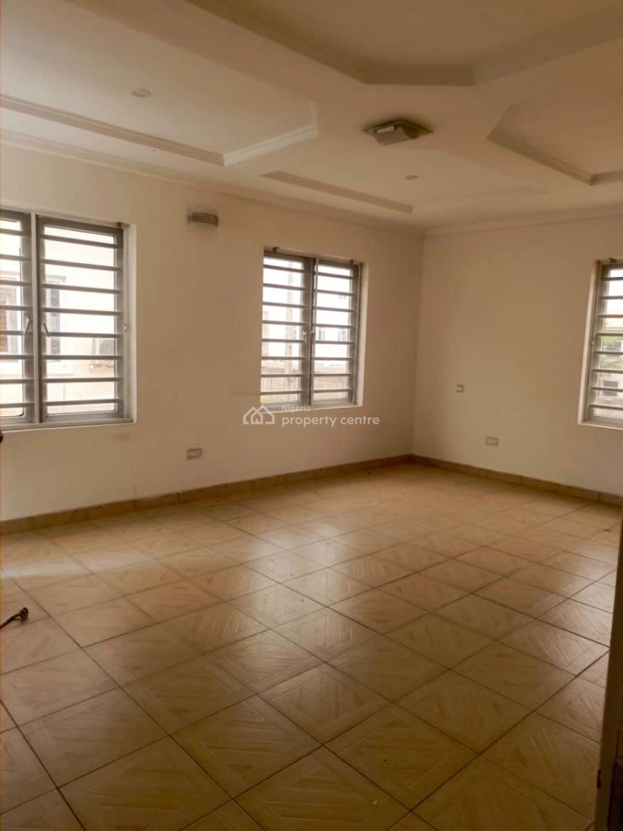 Spacious ,serviced 3bedrms Terraced Duplex Now Available 85m Orchid, Orchid Road, Lekki, Lagos, Terraced Duplex for Sale