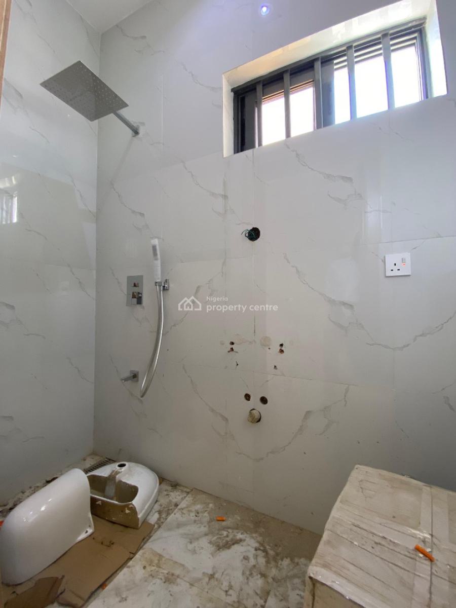 Newly Bullt 3 Bedroom Apartment in The Heart of Ikeja, Very Secured Estate|close Proximity to Airport, Adeniyi Jones, Ikeja, Lagos, Flat / Apartment for Sale