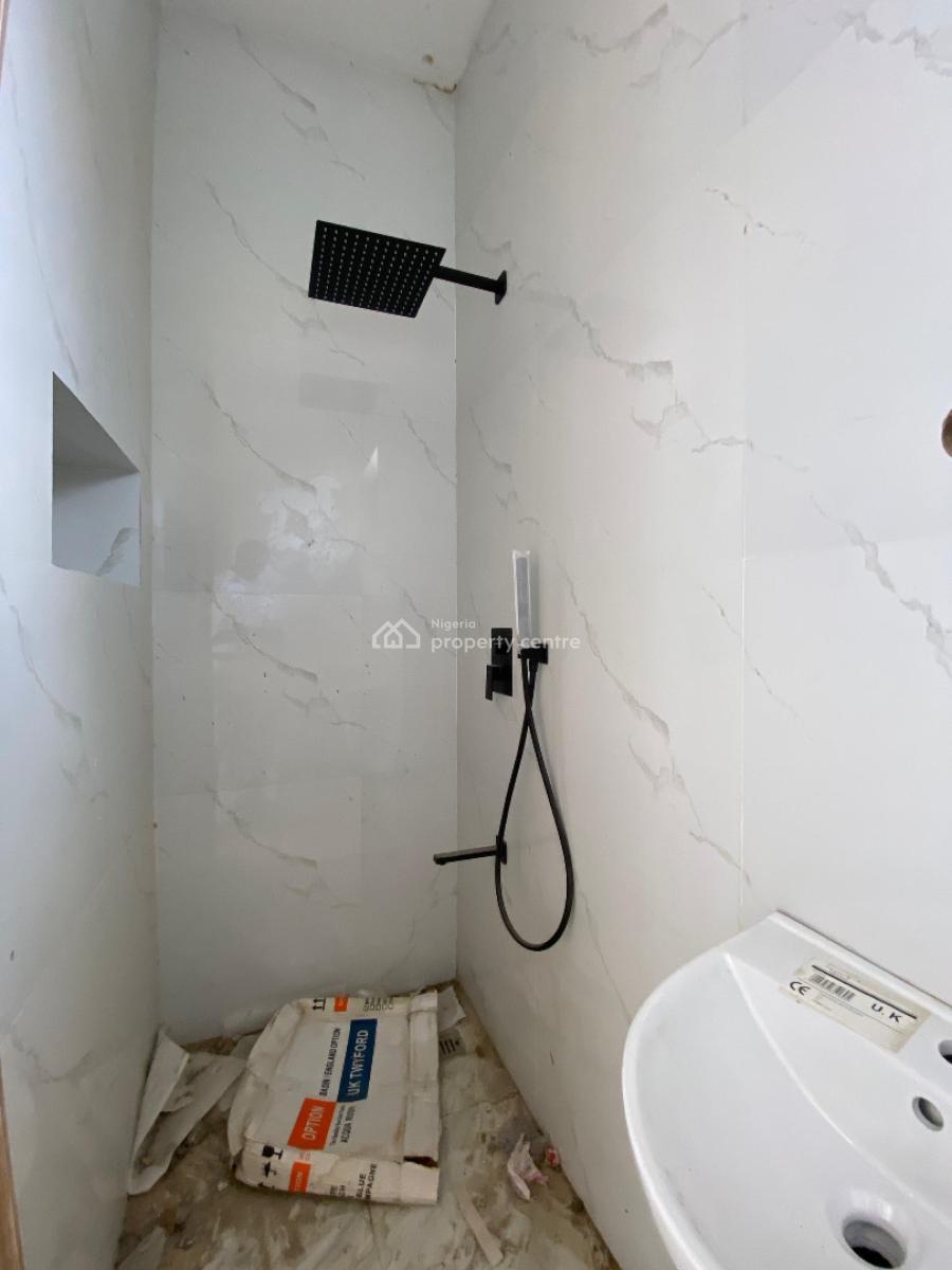 Newly Bullt 3 Bedroom Apartment in The Heart of Ikeja, Very Secured Estate|close Proximity to Airport, Adeniyi Jones, Ikeja, Lagos, Flat / Apartment for Sale