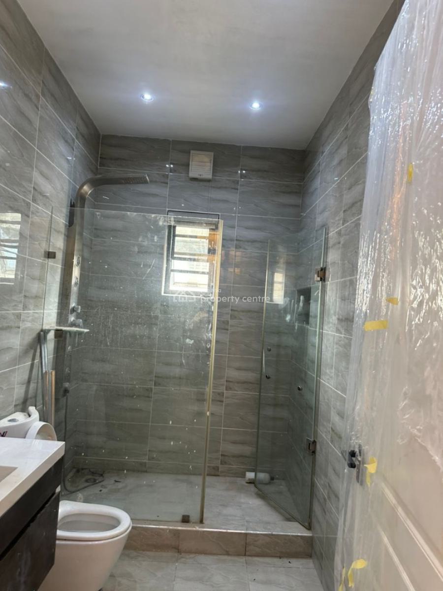Luxury 4 Bedrooms with with Excellent Facilities, Off Palace Road, Oniru, Victoria Island (vi), Lagos, Terraced Duplex for Sale
