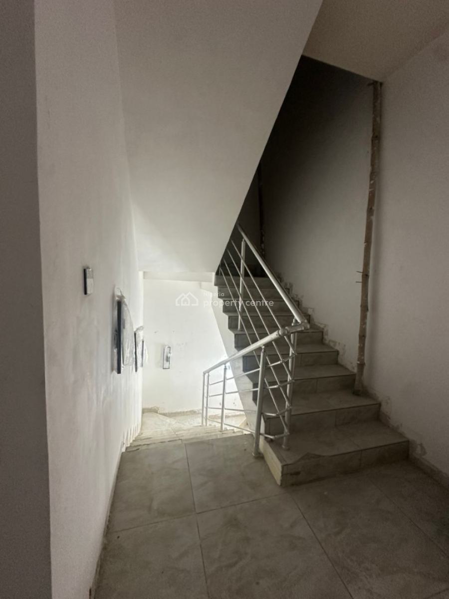 Luxury 4 Bedrooms with with Excellent Facilities, Off Palace Road, Oniru, Victoria Island (vi), Lagos, Terraced Duplex for Sale