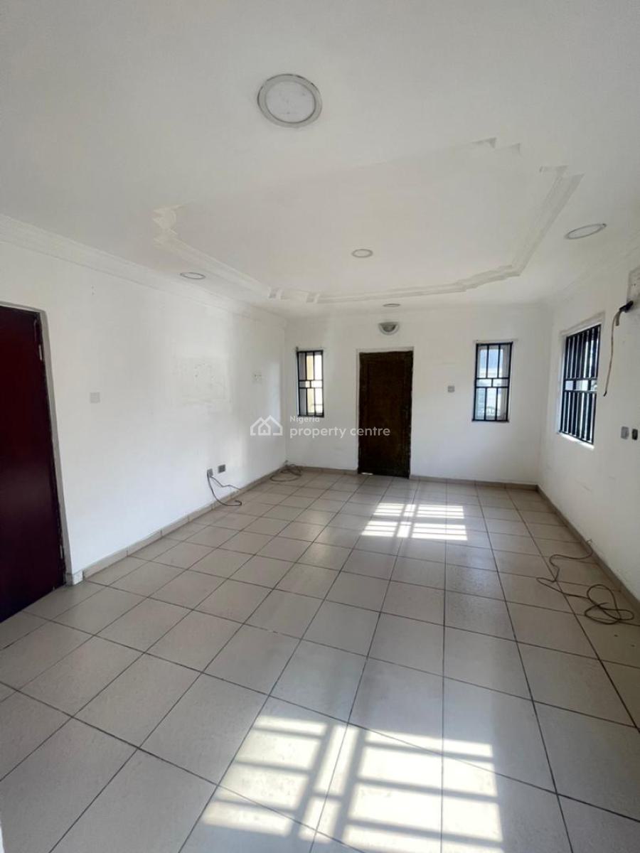 Well Maintained 4 Bedroom Detached House with Bq, Lekki Phase 1, Lekki, Lagos, Detached Duplex for Rent