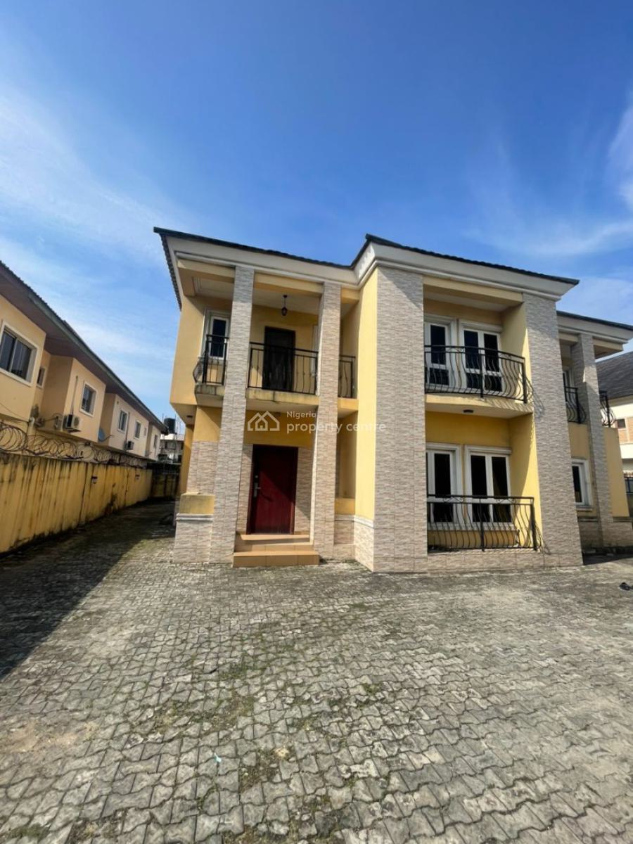 Well Maintained 4 Bedroom Detached House with Bq, Lekki Phase 1, Lekki, Lagos, Detached Duplex for Rent