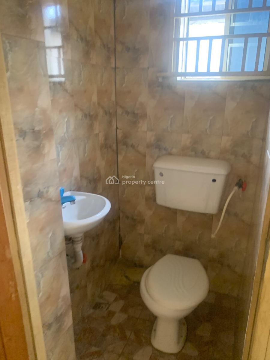 Spacious and Well Maintained 2 Bedrooms Office Space, Mende, Maryland, Lagos, Office Space for Rent