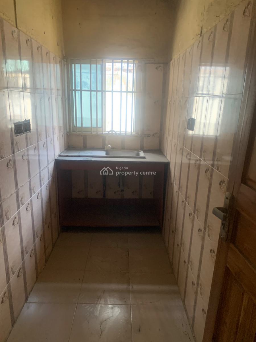 Spacious and Well Maintained 2 Bedrooms Office Space, Mende, Maryland, Lagos, Office Space for Rent