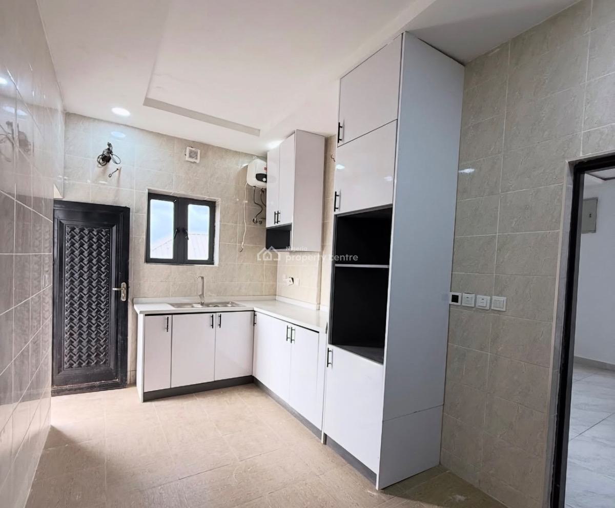 Welll Finished 3 Bedroom Apartment, Mabushi, Abuja, Flat / Apartment for Rent