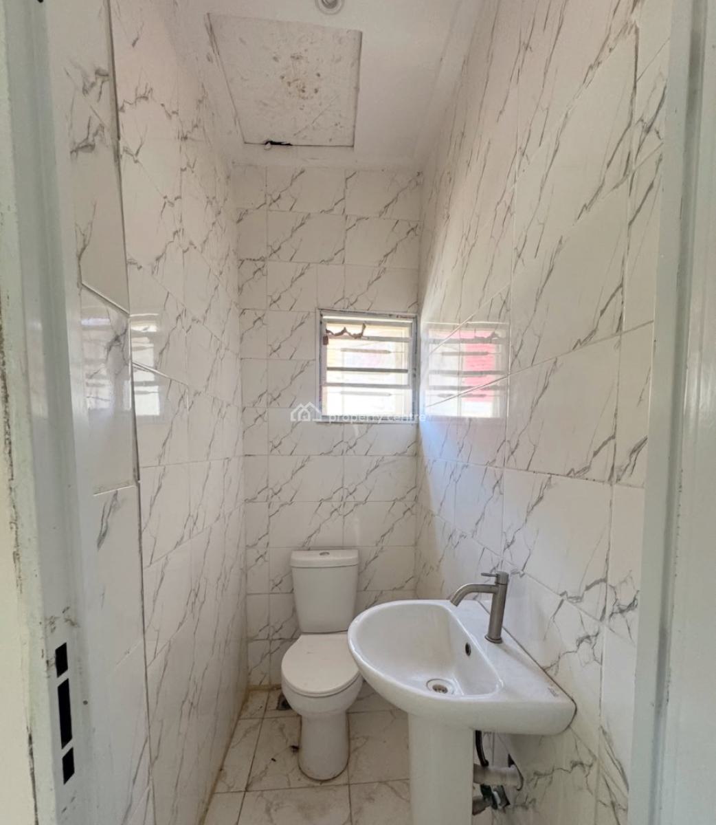 Neatly Built 3 Bedroom Flat + Bq, Katampe (main), Katampe, Abuja, Flat / Apartment for Rent