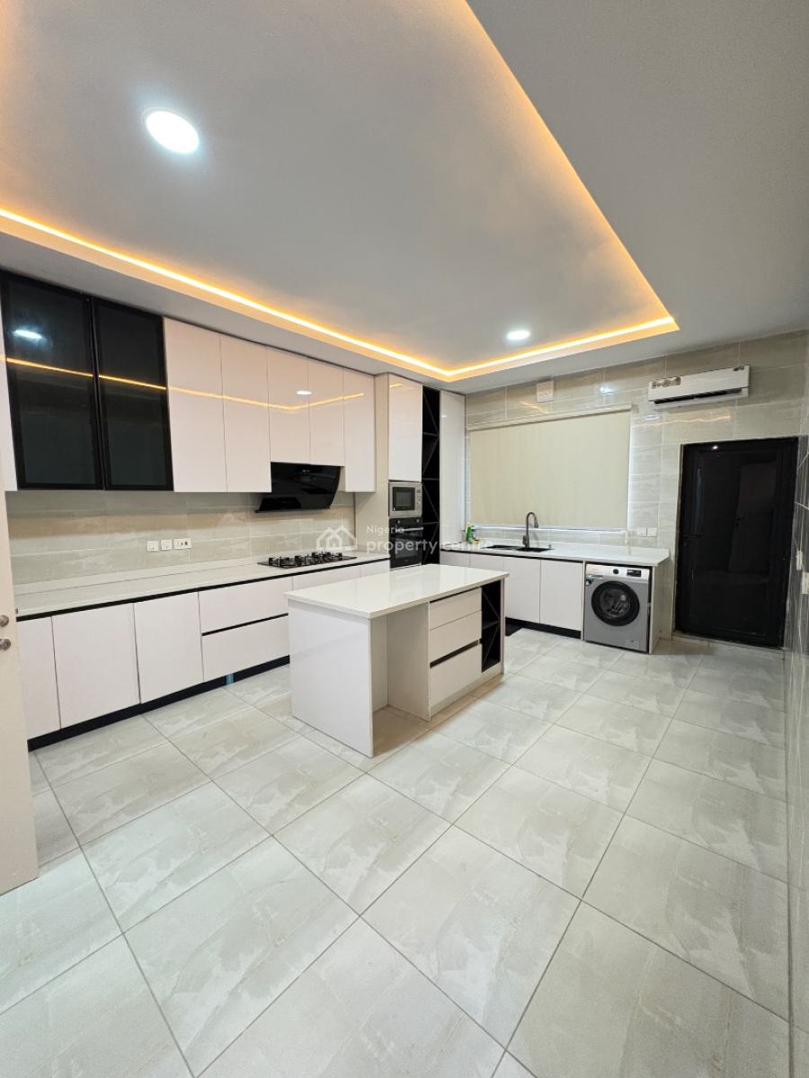 Fully Furnished 4-bedroom  with Cinema, Gym & Pool, Victoria Island (vi), Lagos, Flat / Apartment for Rent
