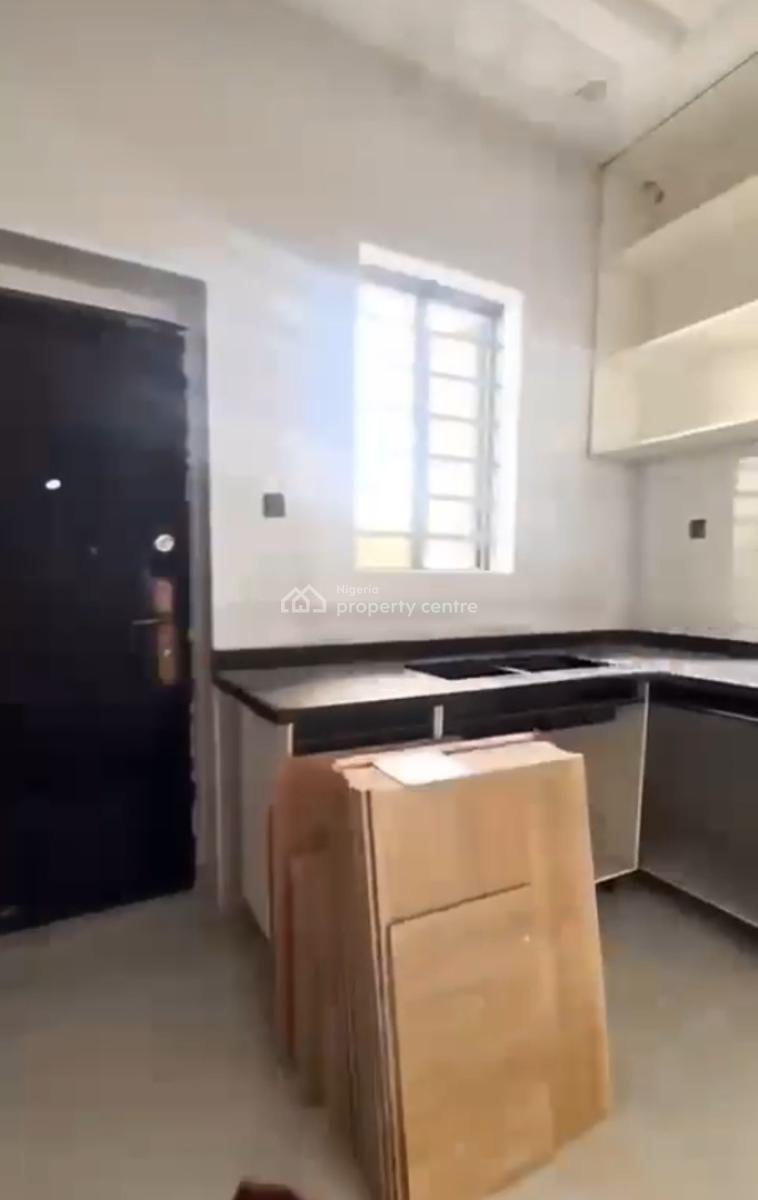 4-bedroom Terrace Duplex with Ample Packing Space, Olowora, Magodo, Lagos, Terraced Duplex for Sale