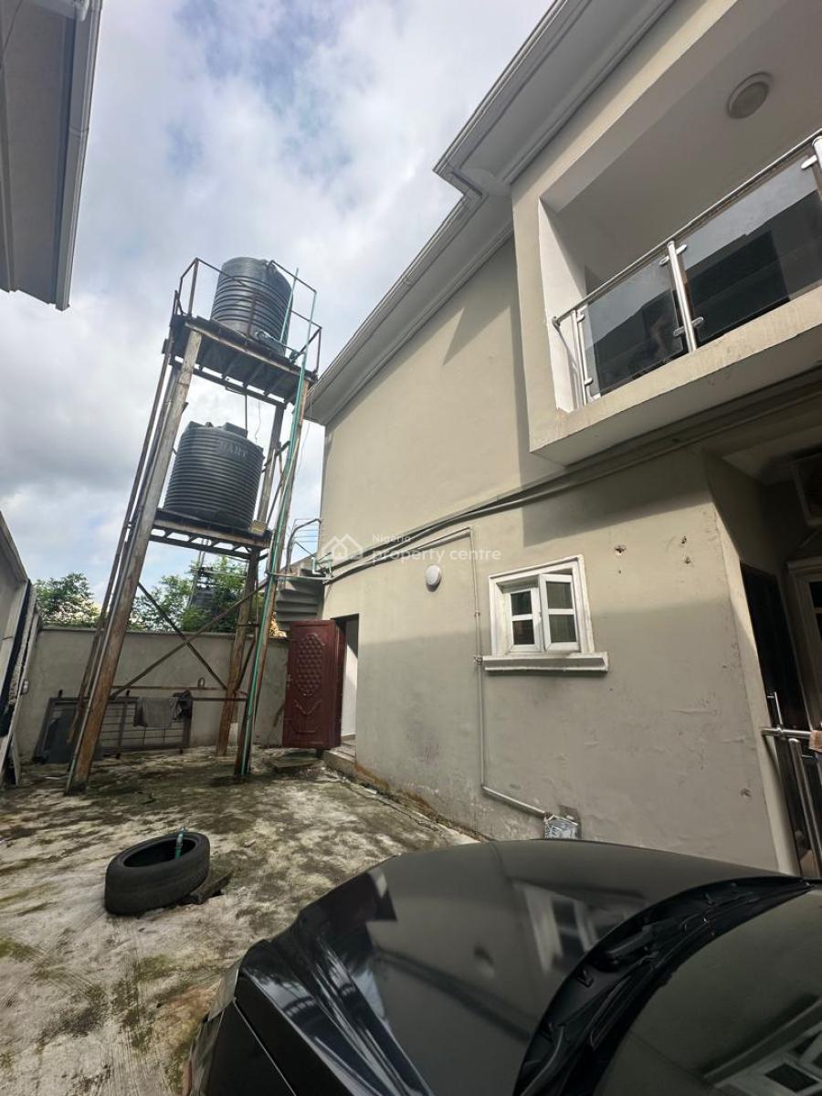 Beautiful 3 Bedroom Apartment, Gbagada, Lagos, Flat / Apartment for Rent