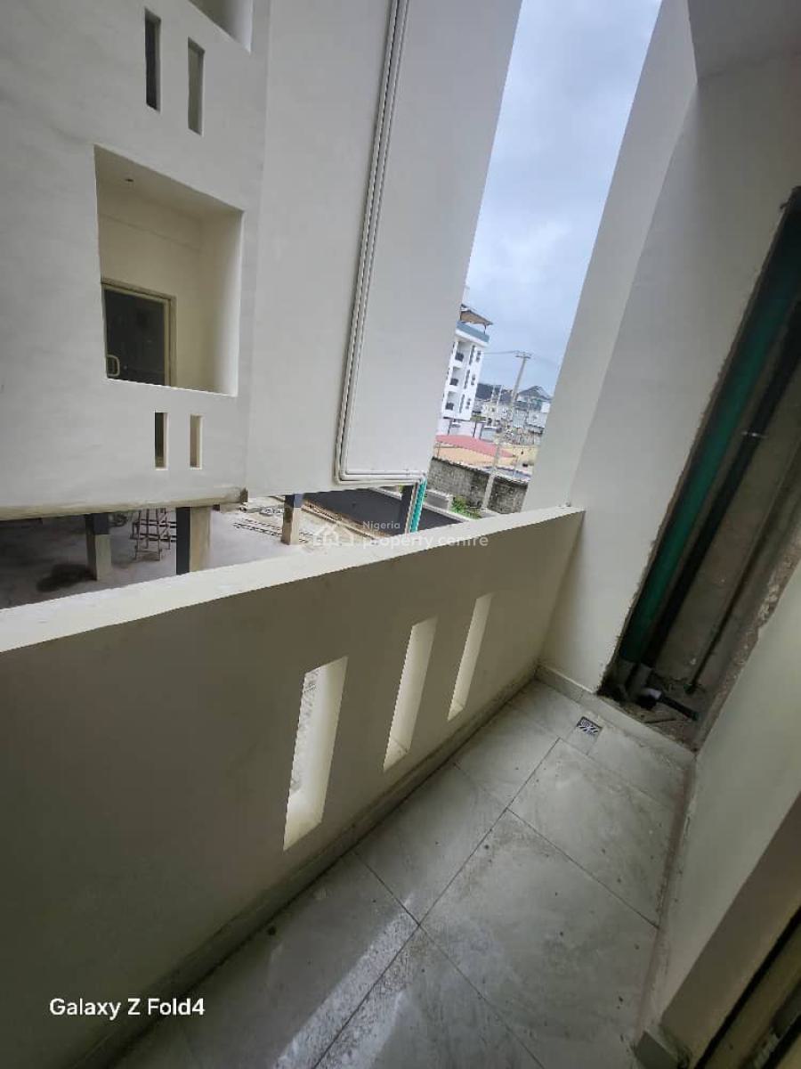 Modern 2 Bedroom Fully Serviced Apartment for Urgent Deal, Off Freedom Way, Lekki Phase 1, Lekki, Lagos, Flat / Apartment for Sale