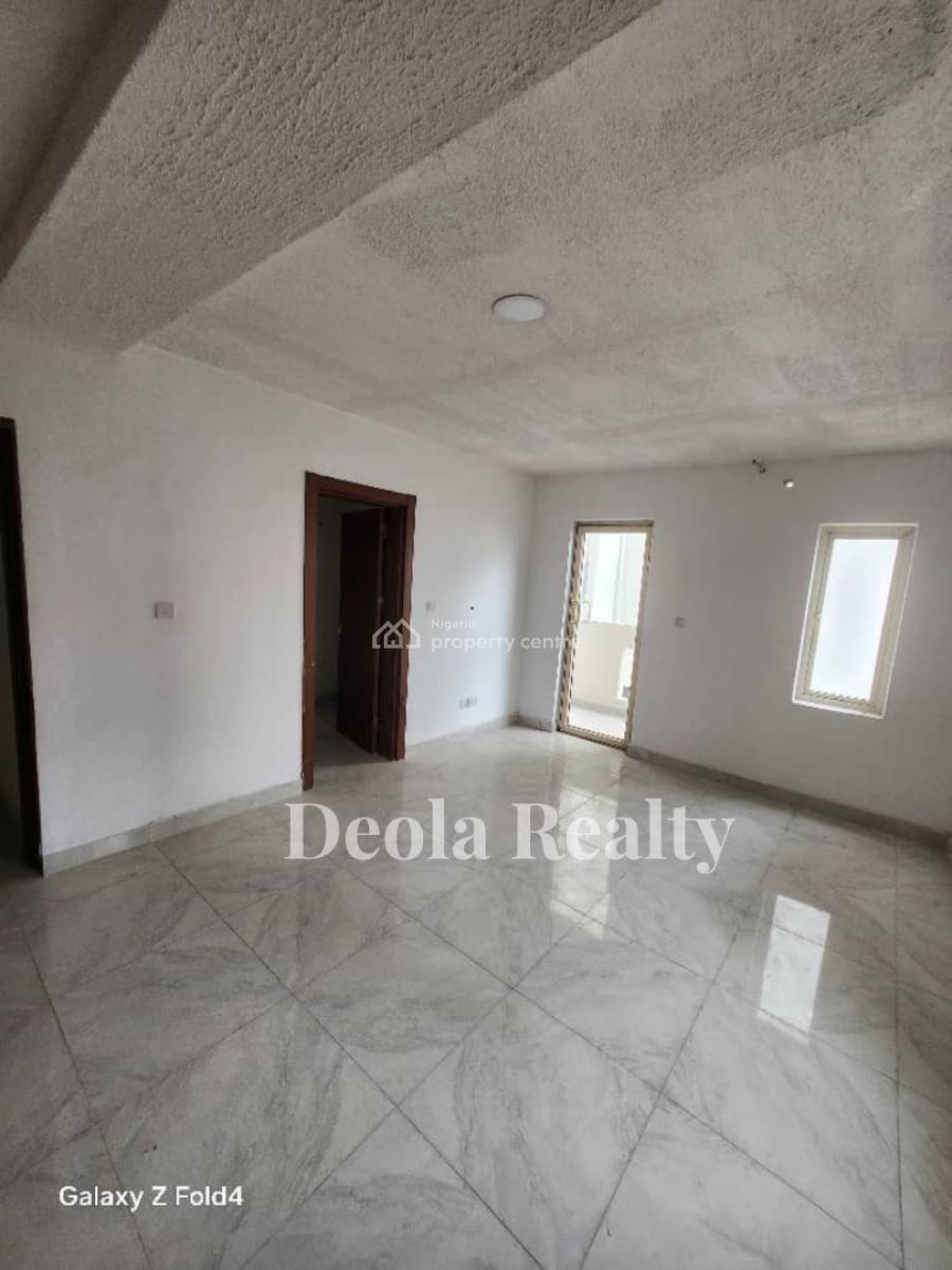 Modern 2 Bedroom Fully Serviced Apartment for Urgent Deal, Off Freedom Way, Lekki Phase 1, Lekki, Lagos, Flat / Apartment for Sale