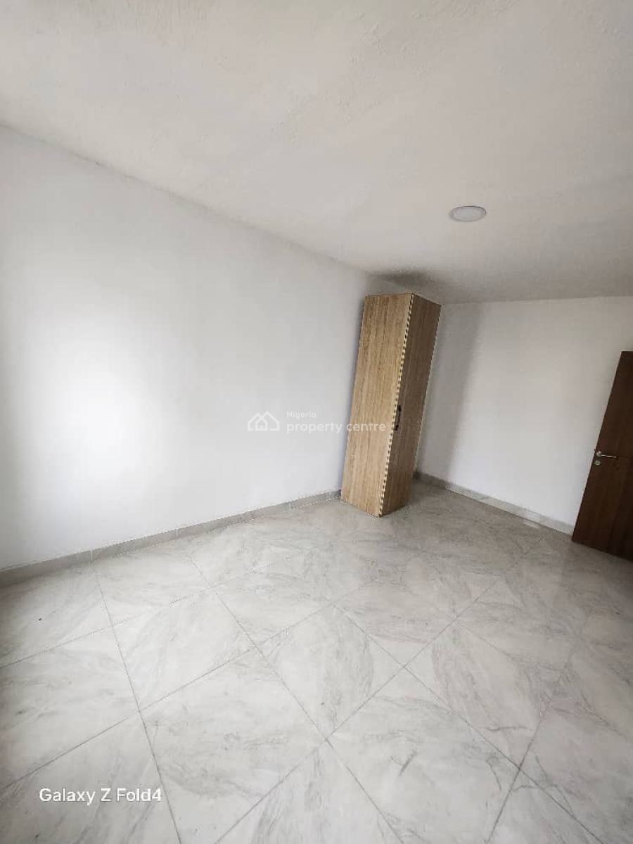 Modern 2 Bedroom Fully Serviced Apartment for Urgent Deal, Off Freedom Way, Lekki Phase 1, Lekki, Lagos, Flat / Apartment for Sale