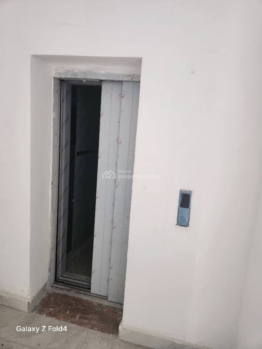 Modern 2 Bedroom Fully Serviced Apartment for Urgent Deal, Off Freedom Way, Lekki Phase 1, Lekki, Lagos, Flat / Apartment for Sale