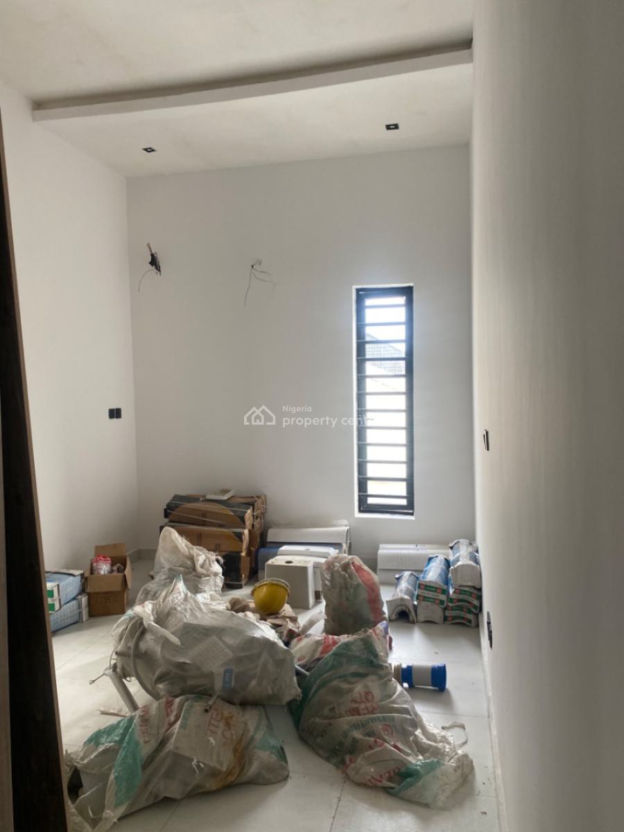 Contemporary 5 Bedrooms Detached House +bq, Osapa, Lekki, Lagos, Detached Duplex for Sale