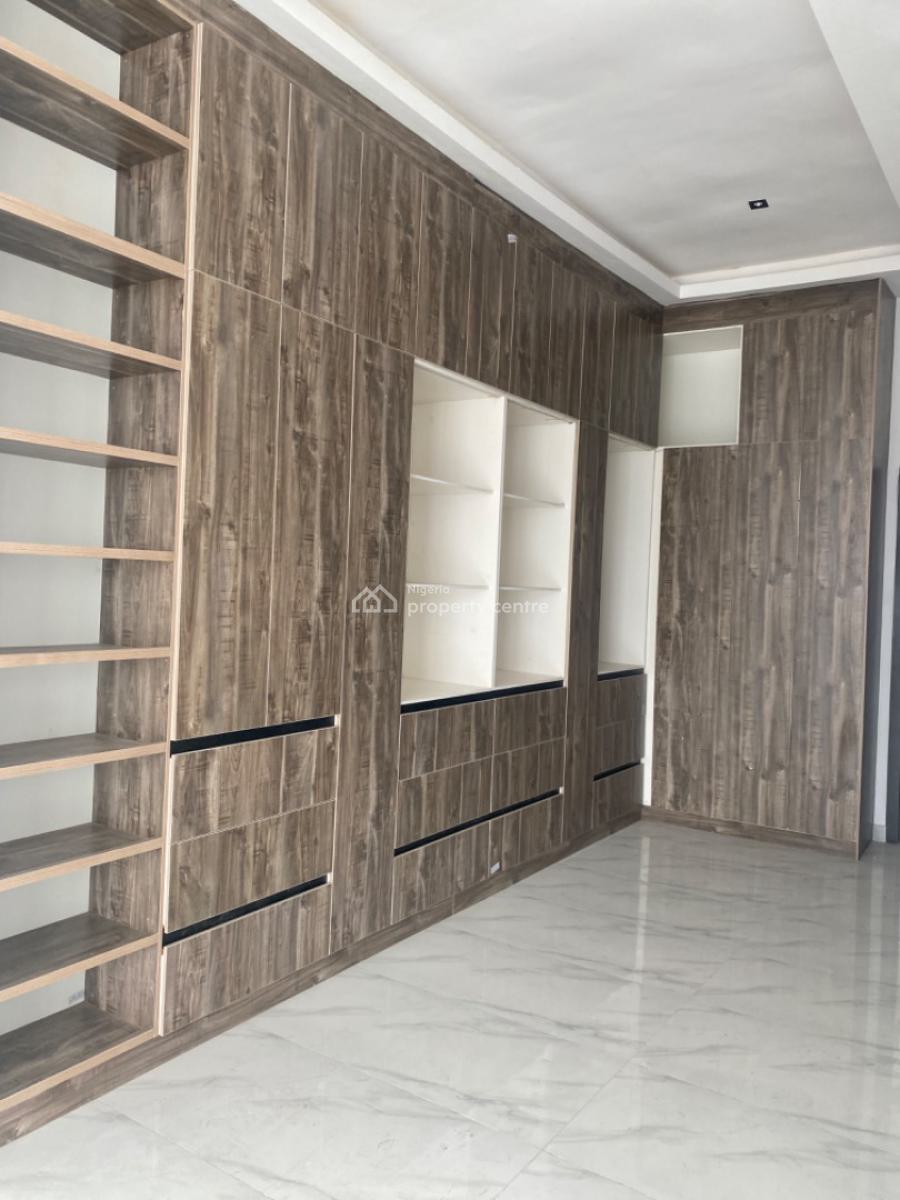 Contemporary 5 Bedrooms Detached House +bq, Osapa, Lekki, Lagos, Detached Duplex for Sale