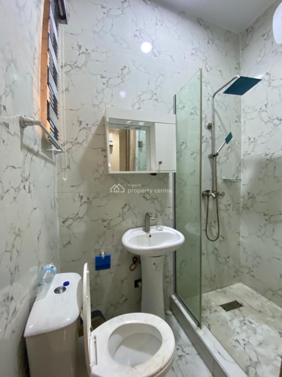 3 Bedroom Furnished Flat Apartment, Van Daniel Estate, Ikota, Lekki, Lagos, Block of Flats for Sale