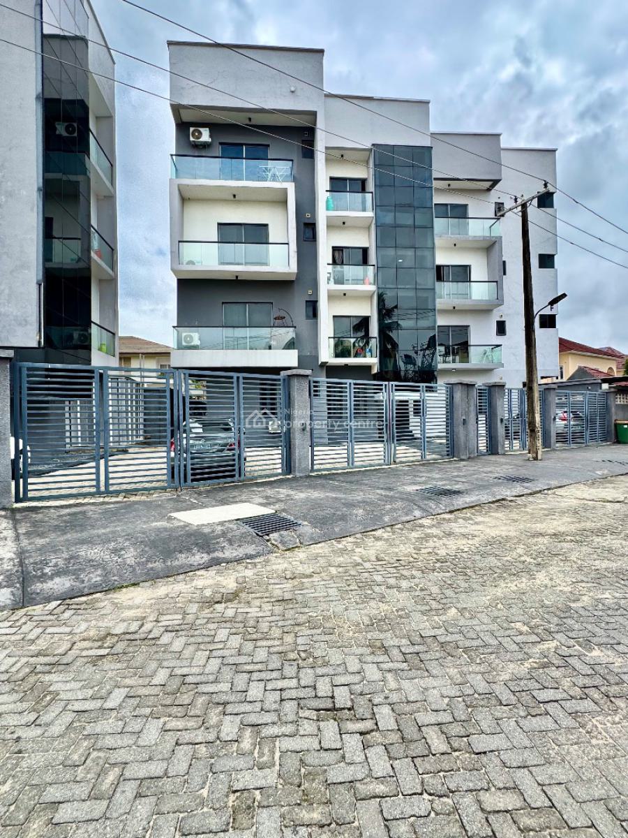Fully Serviced 1 Bedroom Apartment, Lekki Phase 1, Lekki, Lagos, Mini Flat (room and Parlour) for Rent